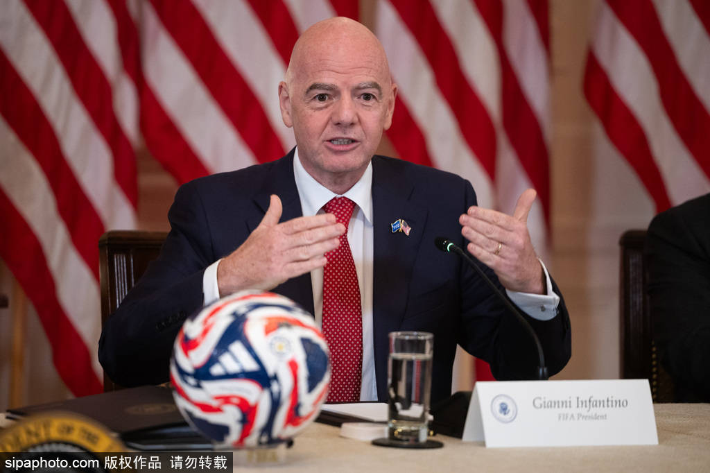 中国印度转播问题让FIFA头疼 本想通过扩军使其晋级世界杯