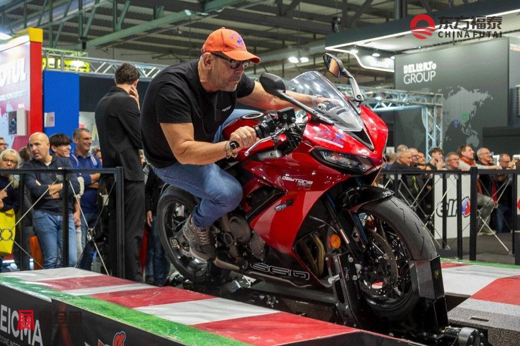 EICMA2025_AreaGaming_4.jpg