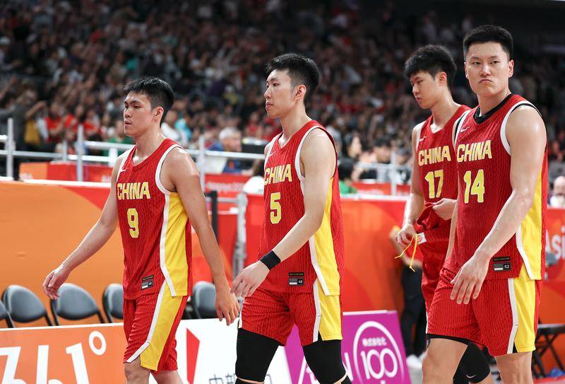 你敢想！最多落后日本二队35分 近10年男篮在干什么