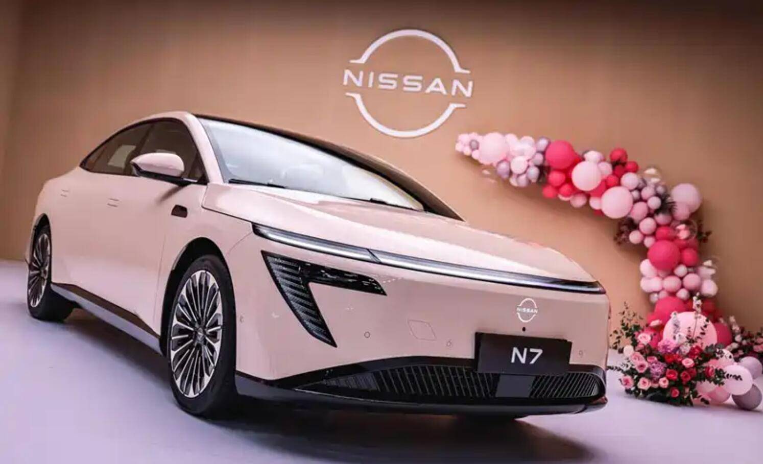 新款日产N7,11.jpg