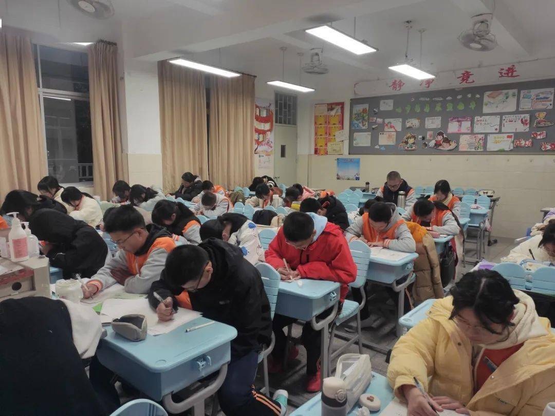 "数"能生趣 "算"出风采——记屏东中学屏北分校初三年段第三届"润智杯