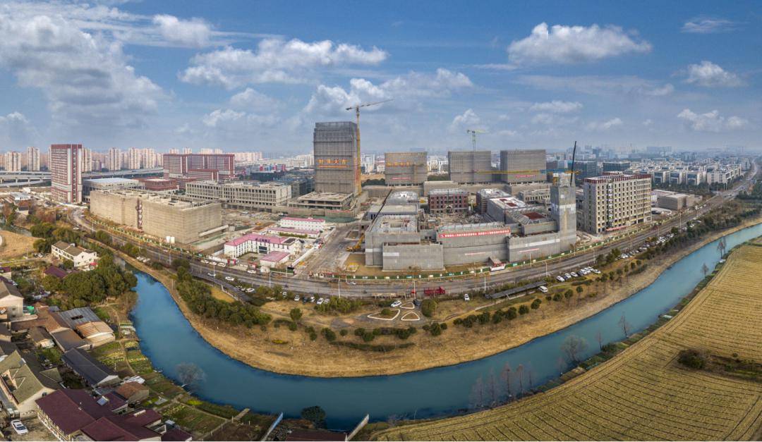 院浦东校区项目位于上海市浦东新区国际医学园区38-05地块,周浦镇域内