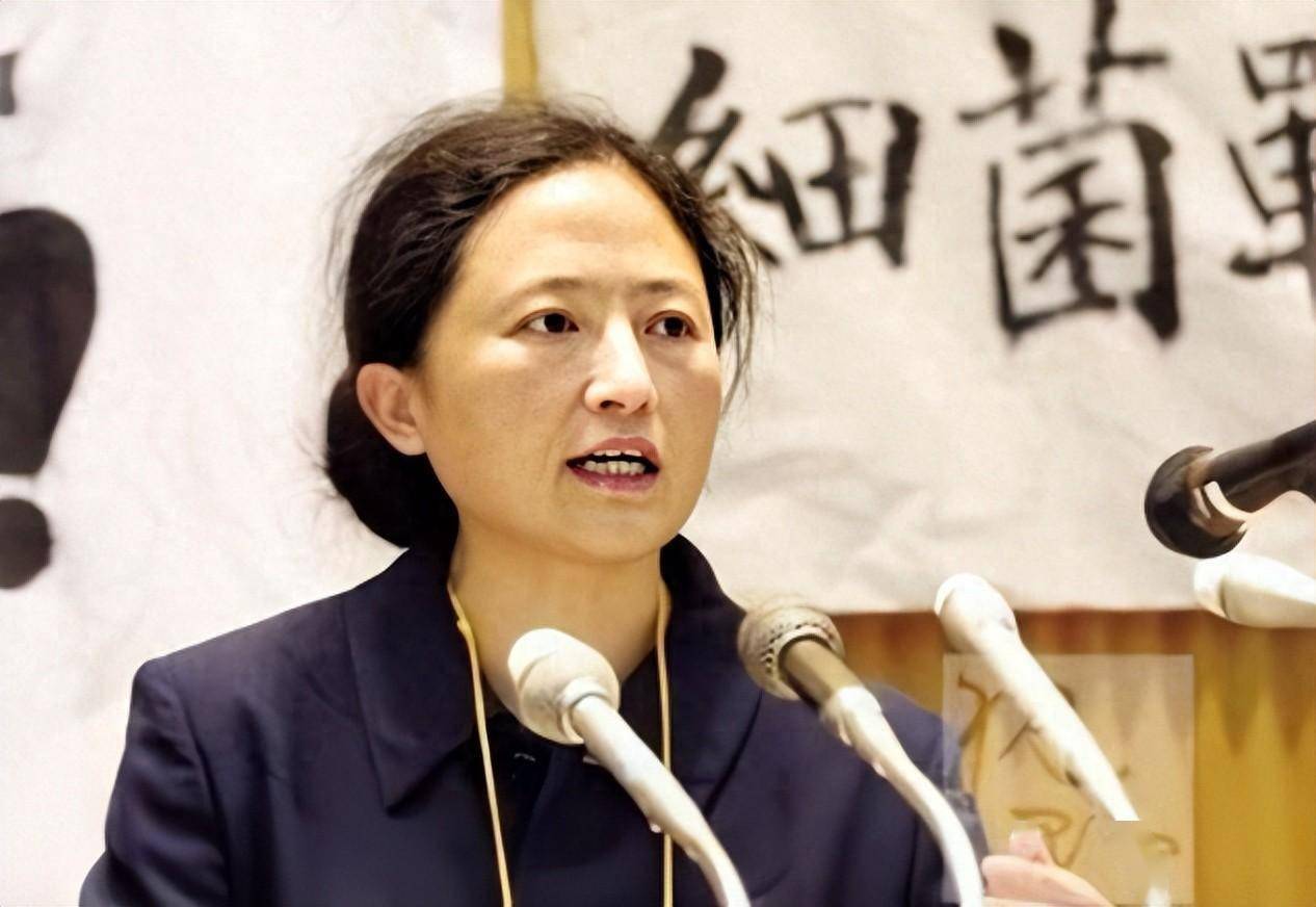 王选: 辞50万年薪工作 , 赔百万家产 , 打41场国际官司 , 日本承认