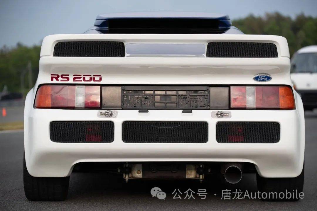 【名车鉴赏】1986年福特rs200 evolution_搜狐汽车_搜狐网