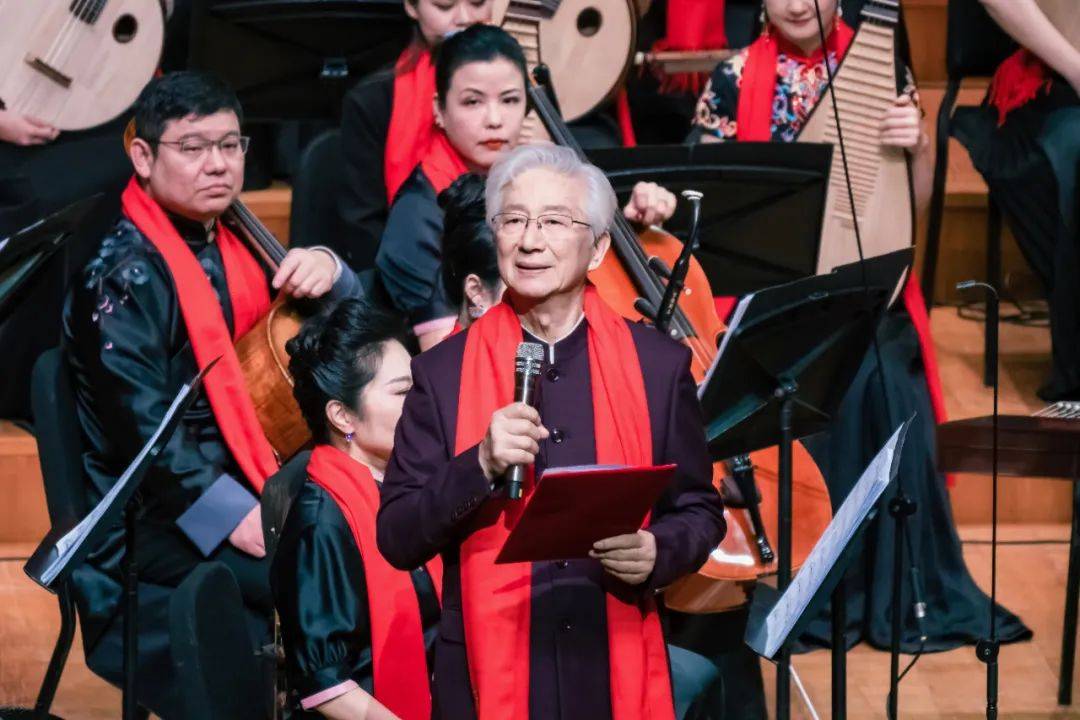 主持人:陈铎联合乐团首席:林感(中国歌剧舞剧院民族乐团)民族管弦乐