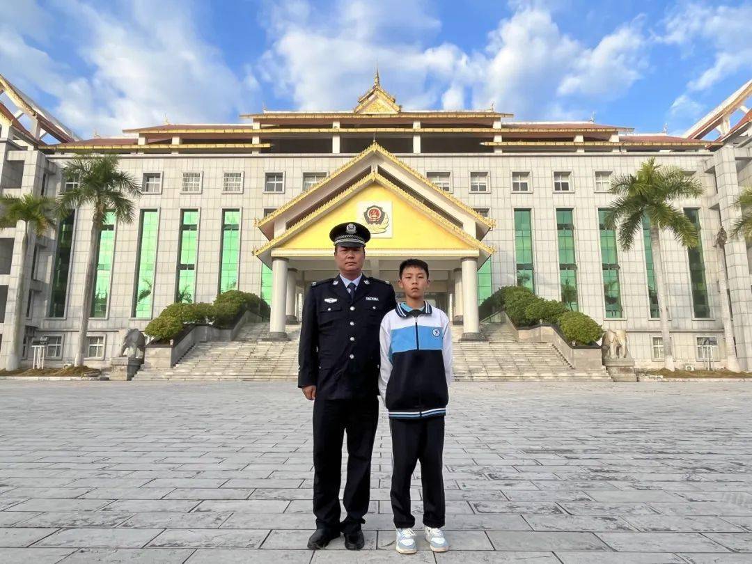 家属进警营 共度警察节——云南省西双版纳监狱家属进警营开放日活动