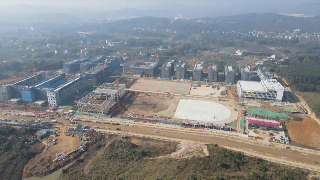 新进展!贺州第三高级中学预计2024年秋季学期开班办学