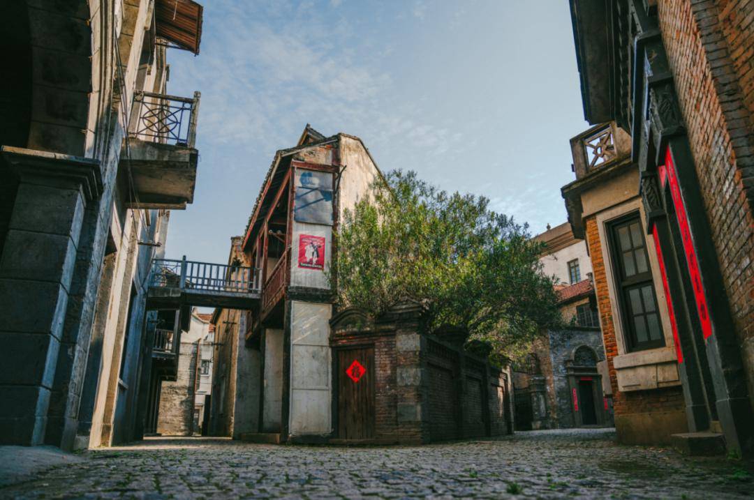 迎新春不止灯景,更有弄堂miao会 | 上海影视乐园拍摄动态(1.8-1.