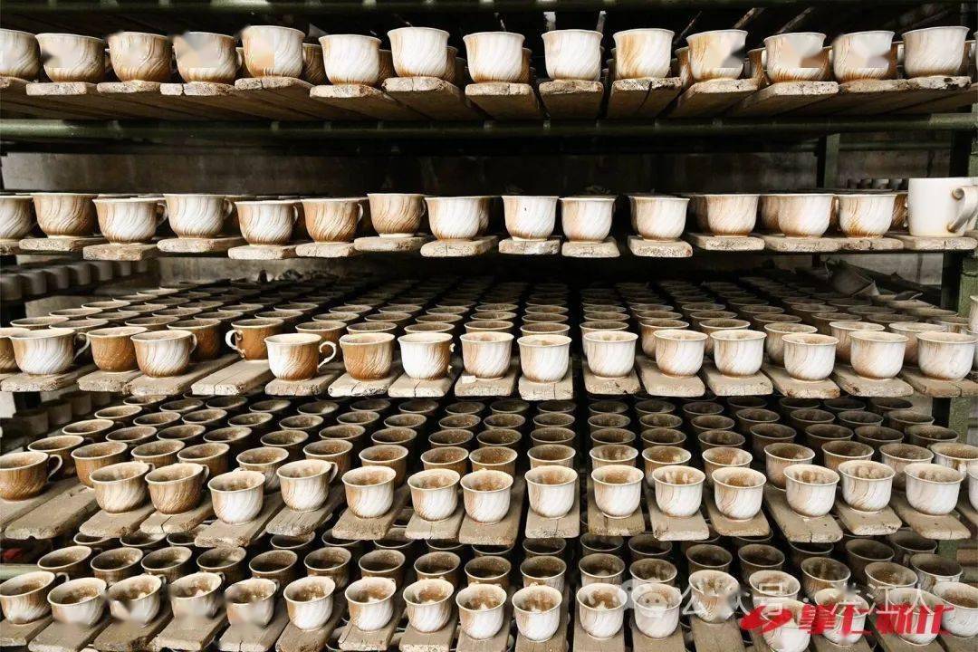 (隧道窑烧制)(炼式烘房)(真空炼泥机)(隧道窑匣钵洪江瓷厂)热门天南地