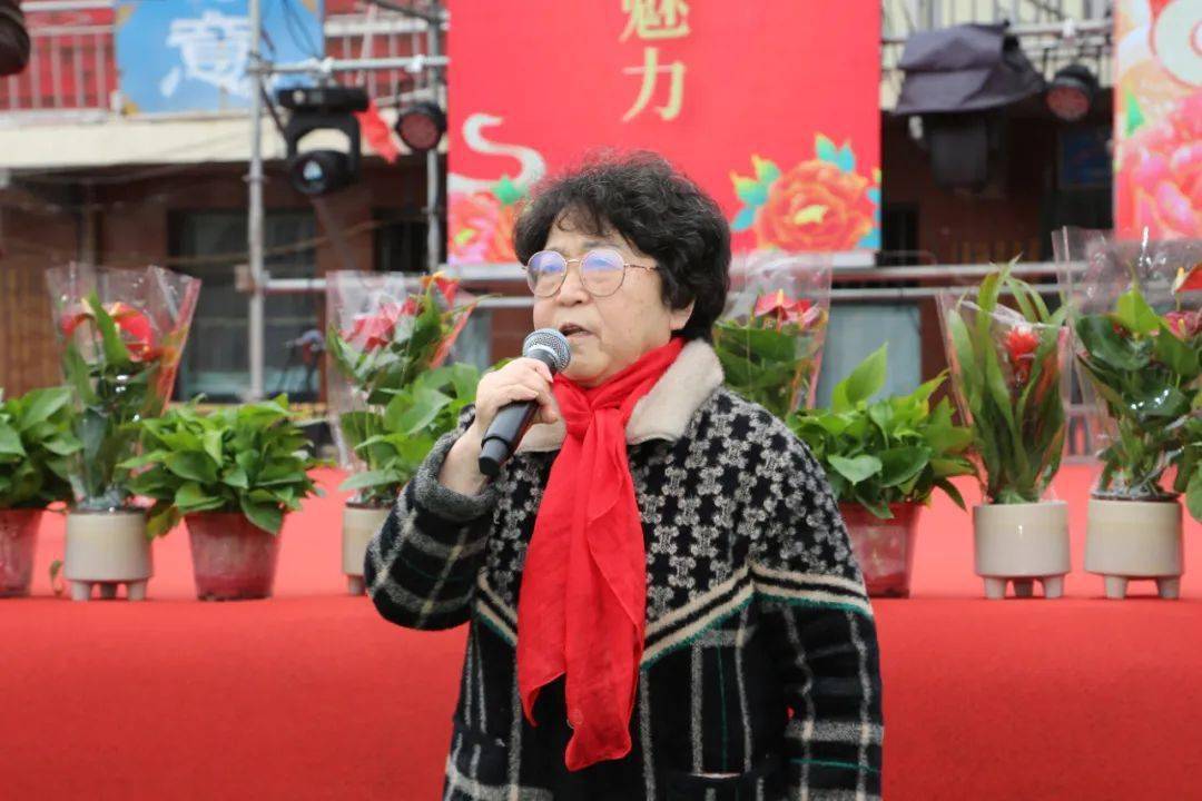 邵阳市人民政府原副市长李兰君,邵东市人大常委会党组副书记,副主任