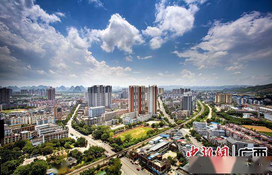 柳州市拉堡镇办实事出实招 答好民生答卷_小区_工作_广西