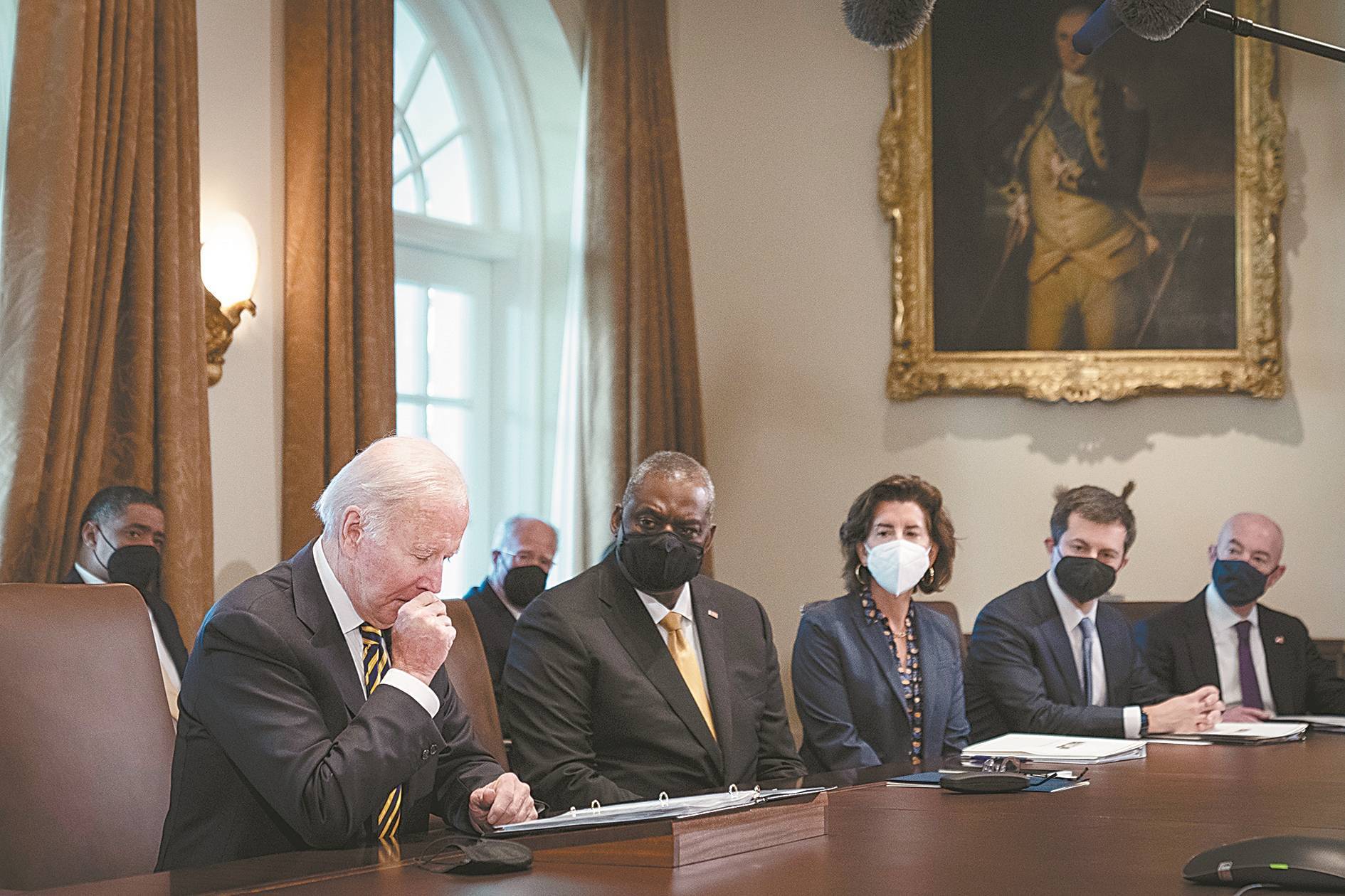 "消失"的美国防长:奥斯汀隐瞒因病住院手术,将如何影响总统拜登