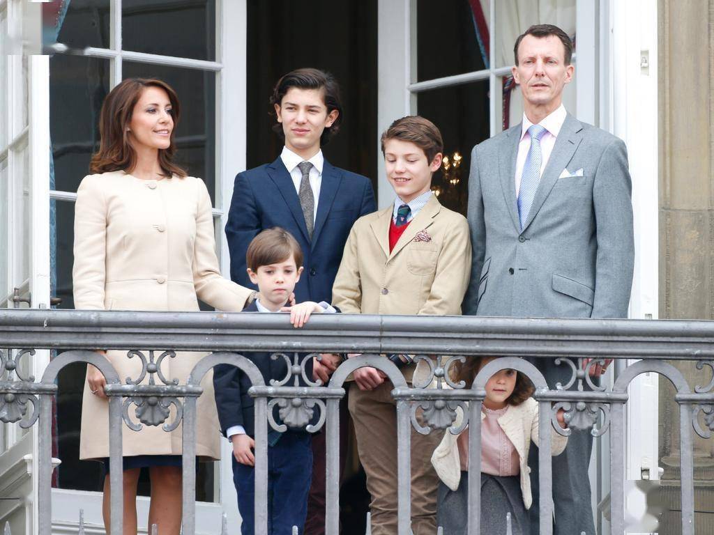 热闹程度与威廉王子和哈里王子相媲美_约阿基姆_风波_公众