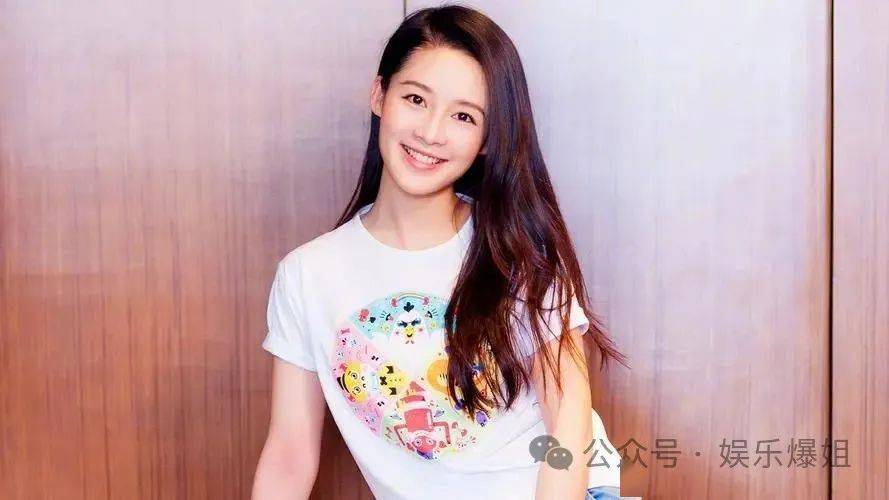 李沁最近在干嘛?《仙剑四》?烽火流金播出?现在人均顶流?