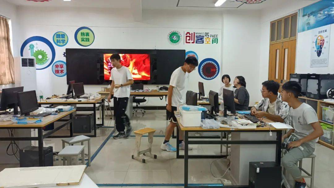 宝应安宜高中:喜报频传!_大赛_科技_同学