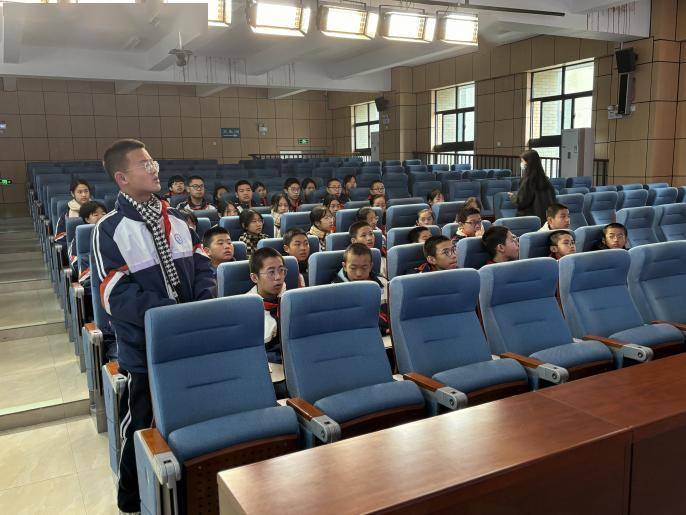 反诈宣传进校园 撑起青春守护伞——福州三中晋安校区开展反诈宣传