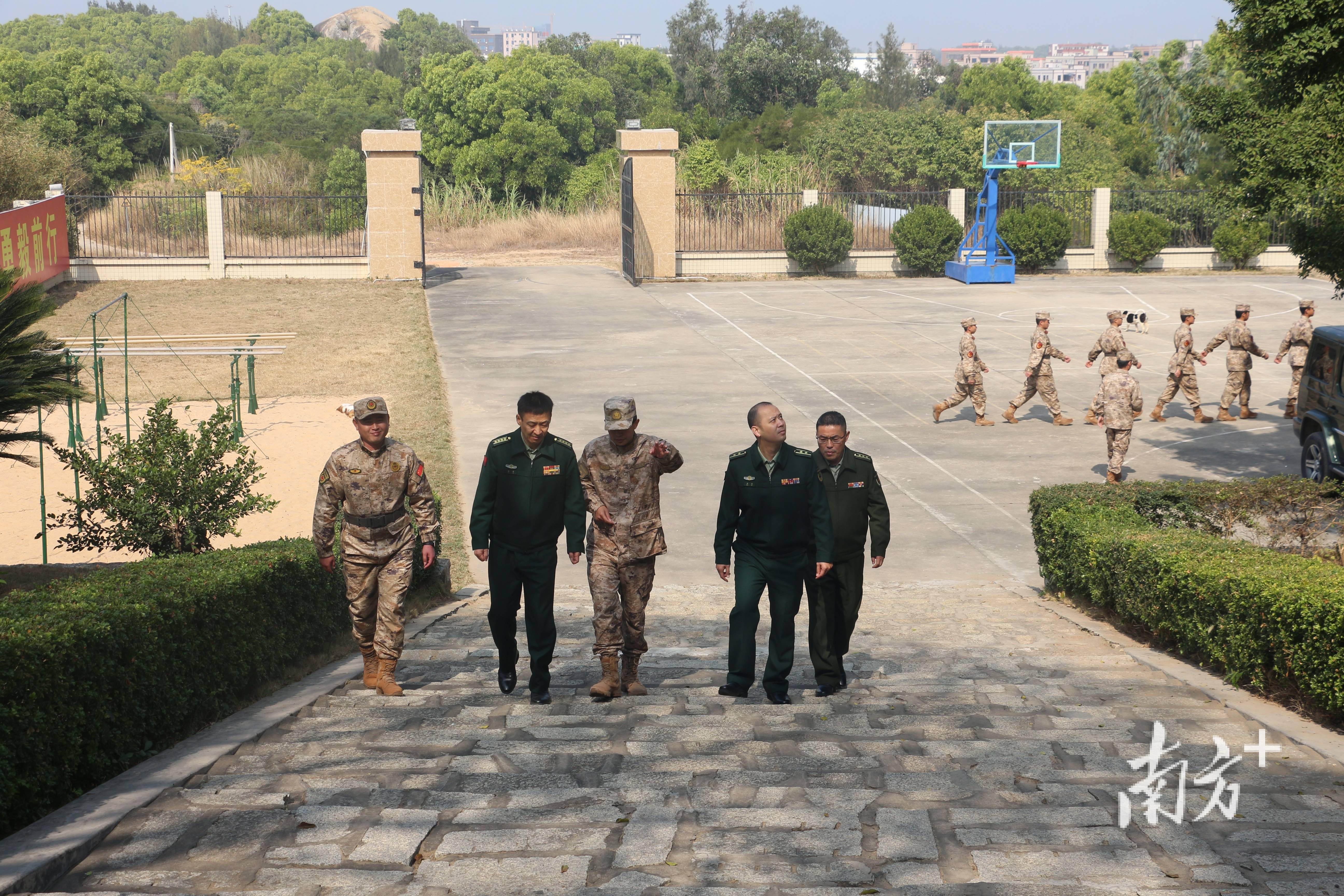 揭阳军分区领导到惠来县走访调研_工作_情况_建设