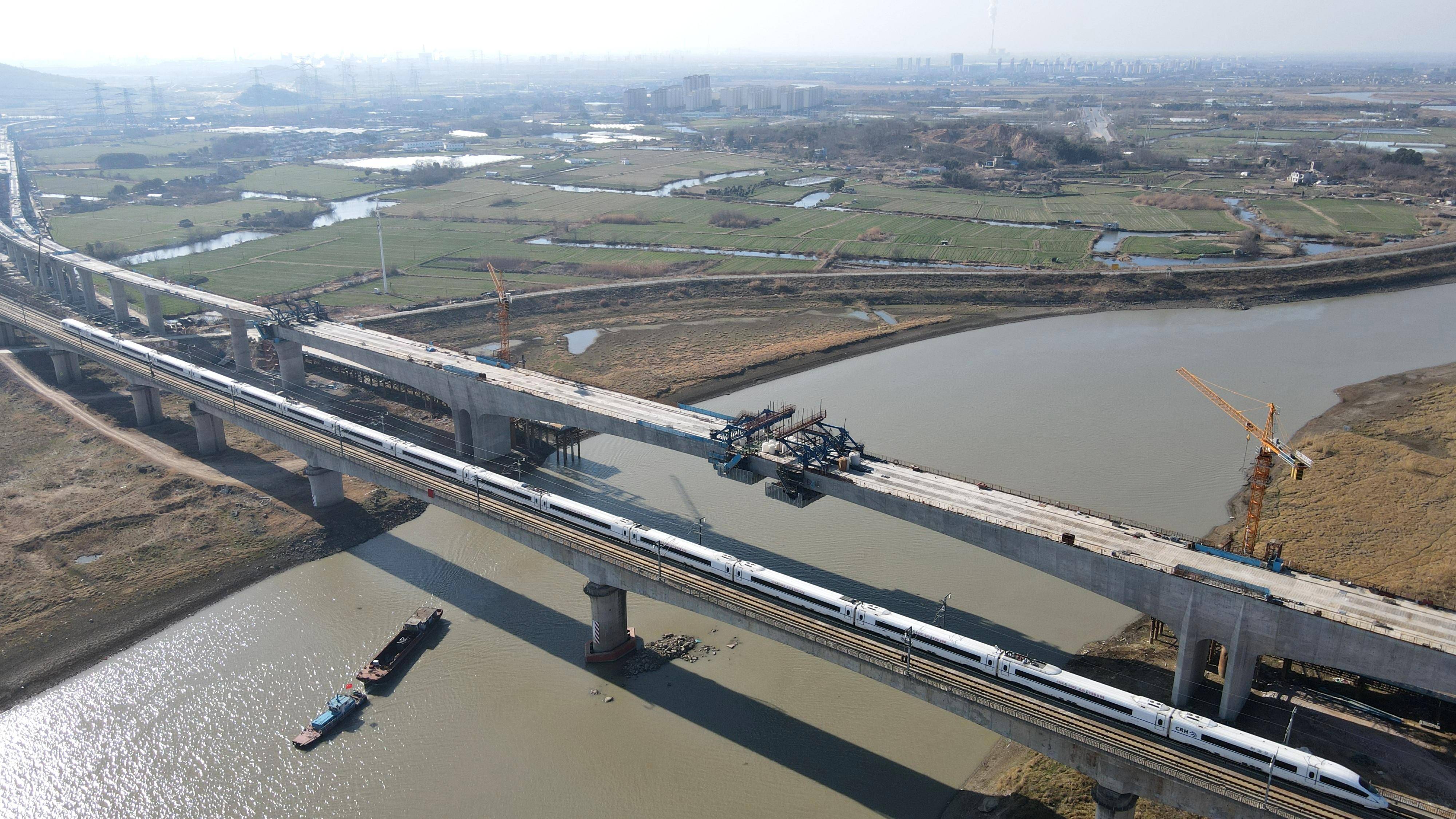 宁马城际铁路姑溪河特大桥合龙_刘军喜_新华社_马鞍山