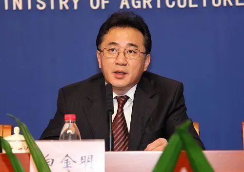安徽省人大常委会原秘书长白金明被"双开"