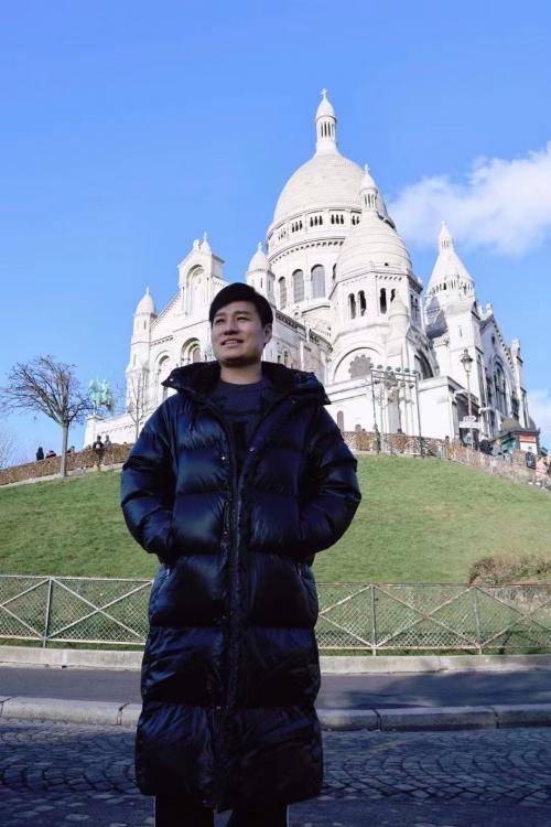 乌兰图雅,皓天魅力歌声唱响中法建交60周年文艺晚会_文化_艺术_旅法