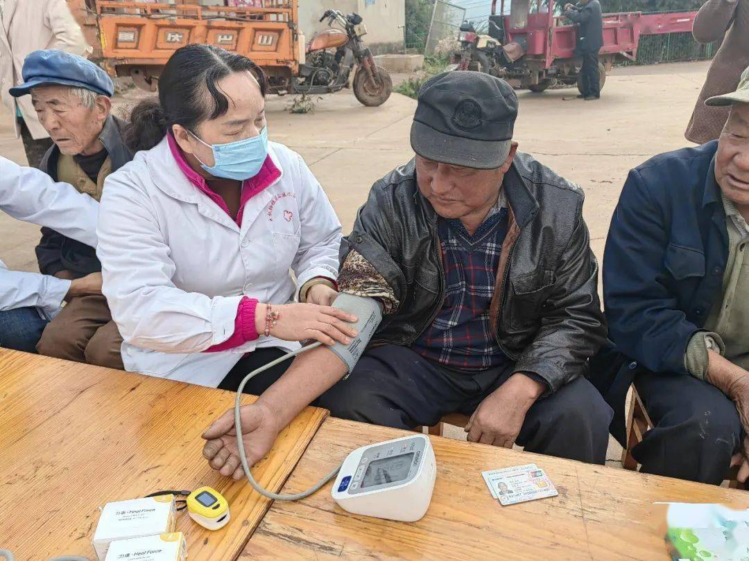 下乡义诊惠民生,送医送药送健康——大板桥街道社区卫生服务中心开展