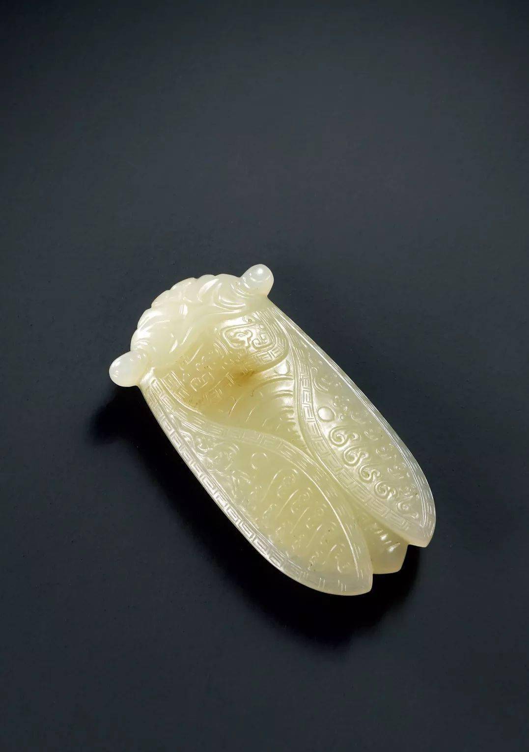 232件古玉2464万:这场拍卖让人喜忧参半_白玉_成交_留皮