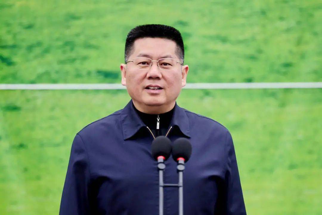 1月20日上午,随着市委书记苏永忠宣布:"昭通市2024年重点水利项目暨润