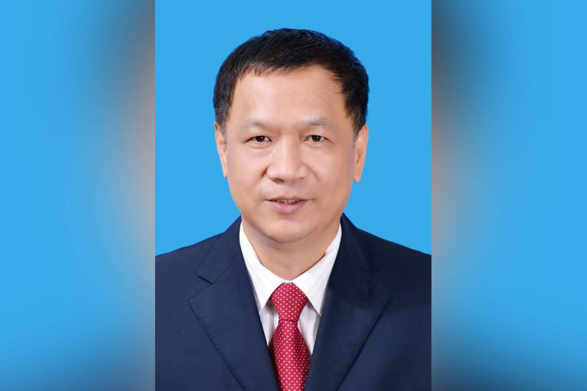 上述消息显示,厦门市委副书记,市长黄文辉已经出任福建省政协党组副