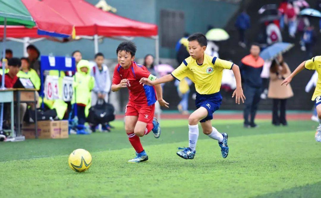 威远县镇西镇学校:解锁藏在校园里的足球密码_发展_教育工委_中心