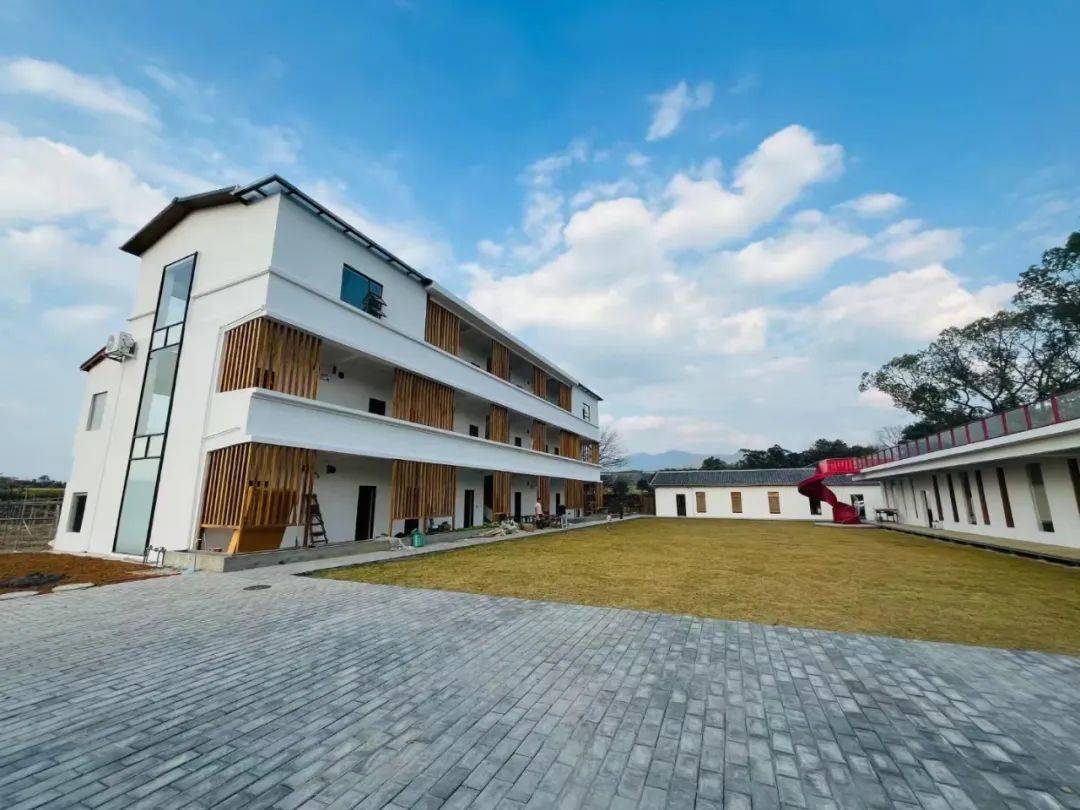 校领导率队赴翁源县开展"双百行动"和基层行政技能人才培养工作调研