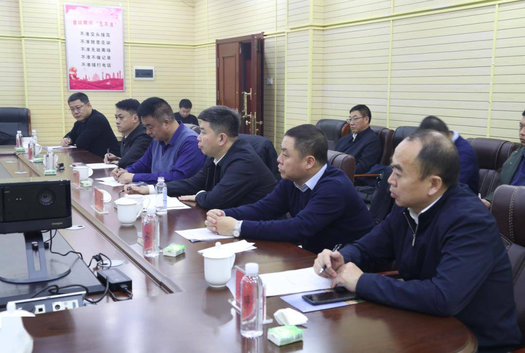 五常市市委副书记,市长刘亮到山河屯林业局有限公司就市企共建等工作