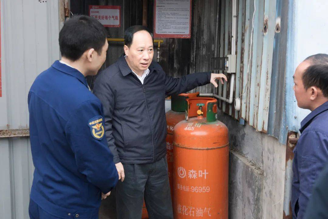 江门市委书记陈岸明以"四不两直"方式检查安全生产和消防安全工作