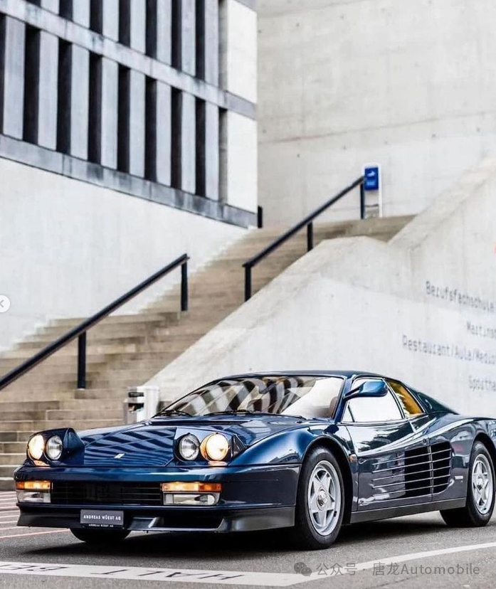 【法拉利最受欢迎车型】testarossa 著名设计公司pininfarina的杰作