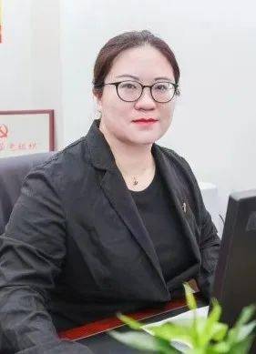 国际经贸学院 一等奖创新大赛(6位)第三届上海市高校教师教学肖鸾仪