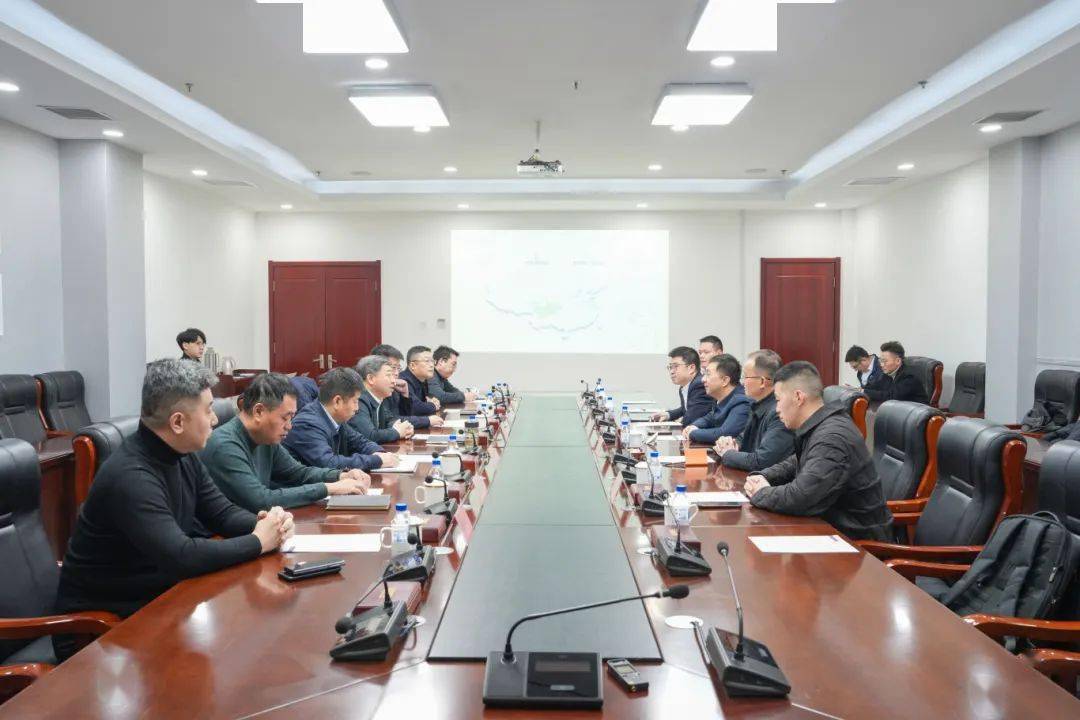 徐勇会见中建环能党委书记,董事长佟庆远_长春_发展_新区