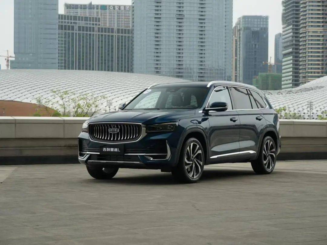 买不起国产车?全系8at,12.3寸双联屏,轴距超2米7,11万就能买!