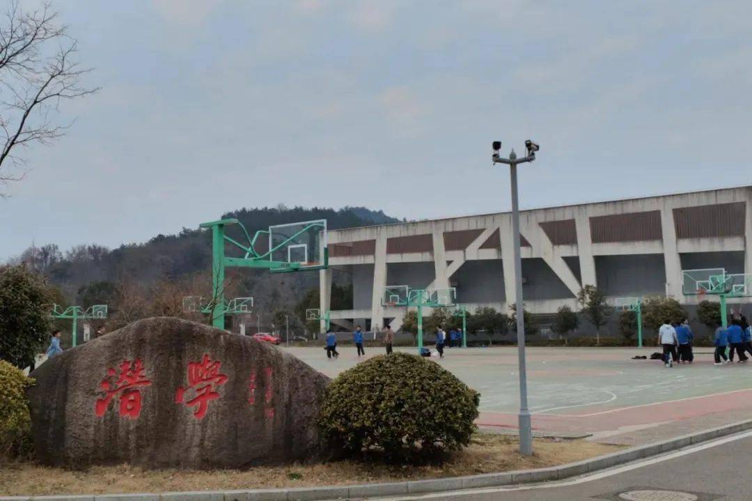 长兴县太湖高中新校区图片