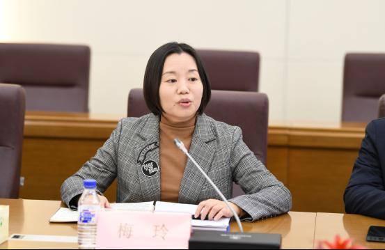 凤冈县人民政府副县长梅玲一行来吉大一院调研交流并签署对口帮扶框架