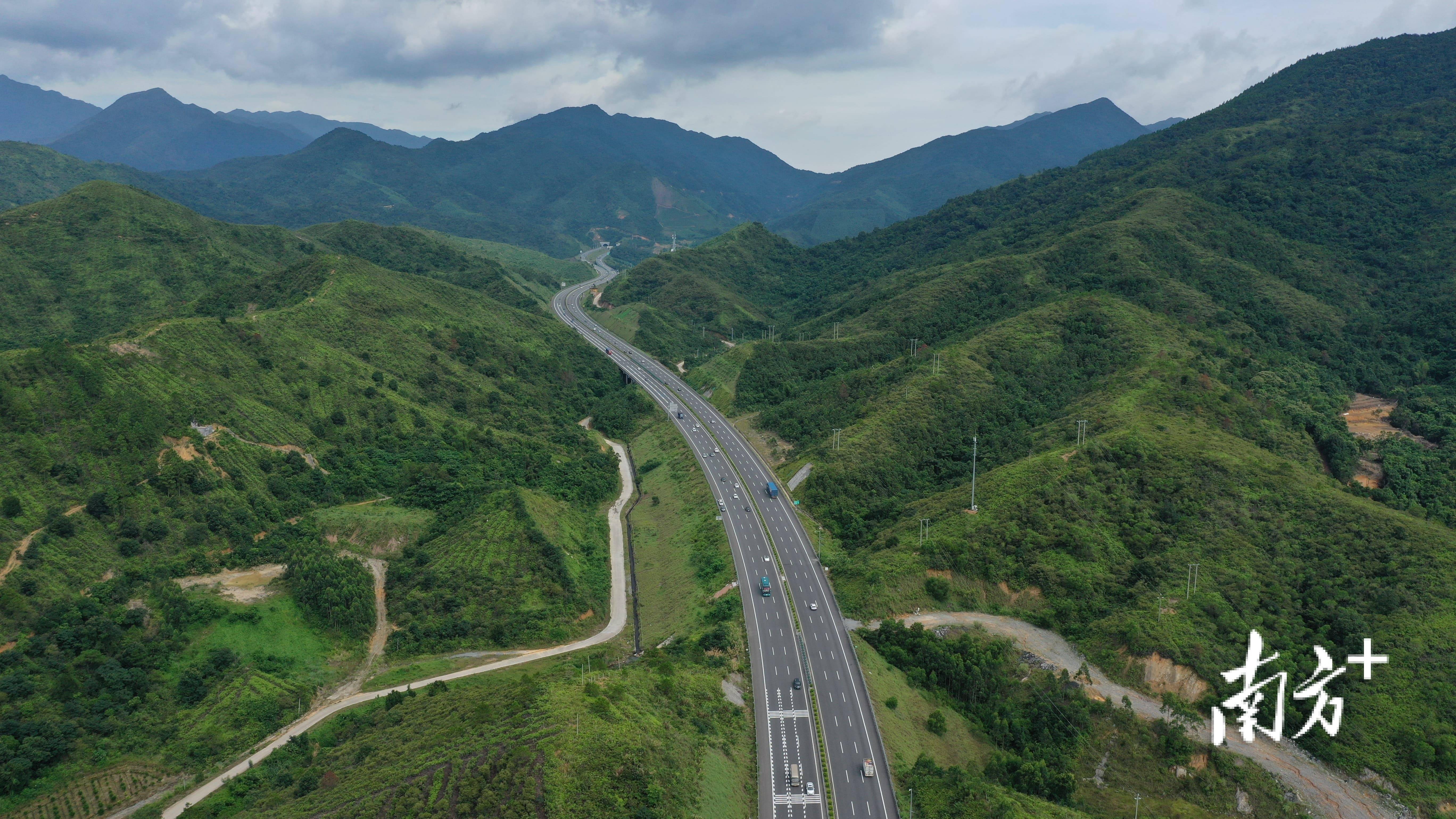 潮惠高速喜获中国土木工程詹天佑奖_高速公路_建设_项目