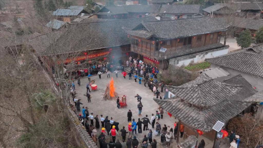 来凤:欢庆新年吃刨汤 传承民俗过赶年_百福司镇_舍米_湖村