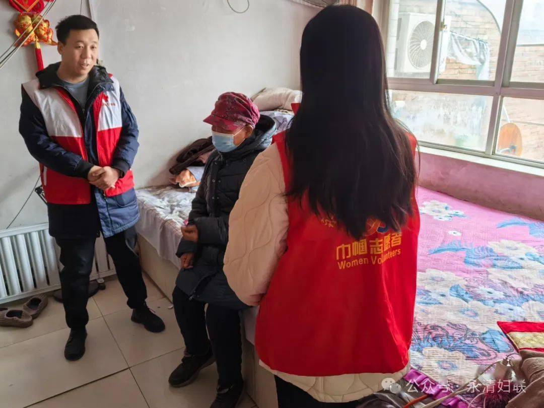 "新春走基层"——县妇联走访慰问低收入"两癌"患病妇女_生活_救助金