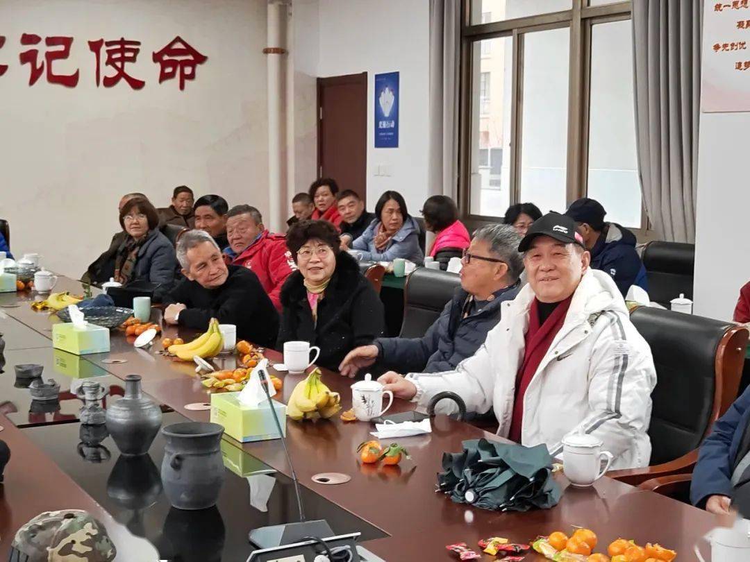 赓续情怀育桃李——市少体校退休老同志迎新座谈会_发展_工作_徐文芳