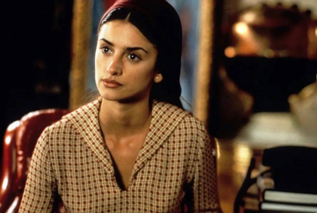 一位年轻女子silvia,她凭借该片提名第7届西班牙电影戈雅奖最佳女演员