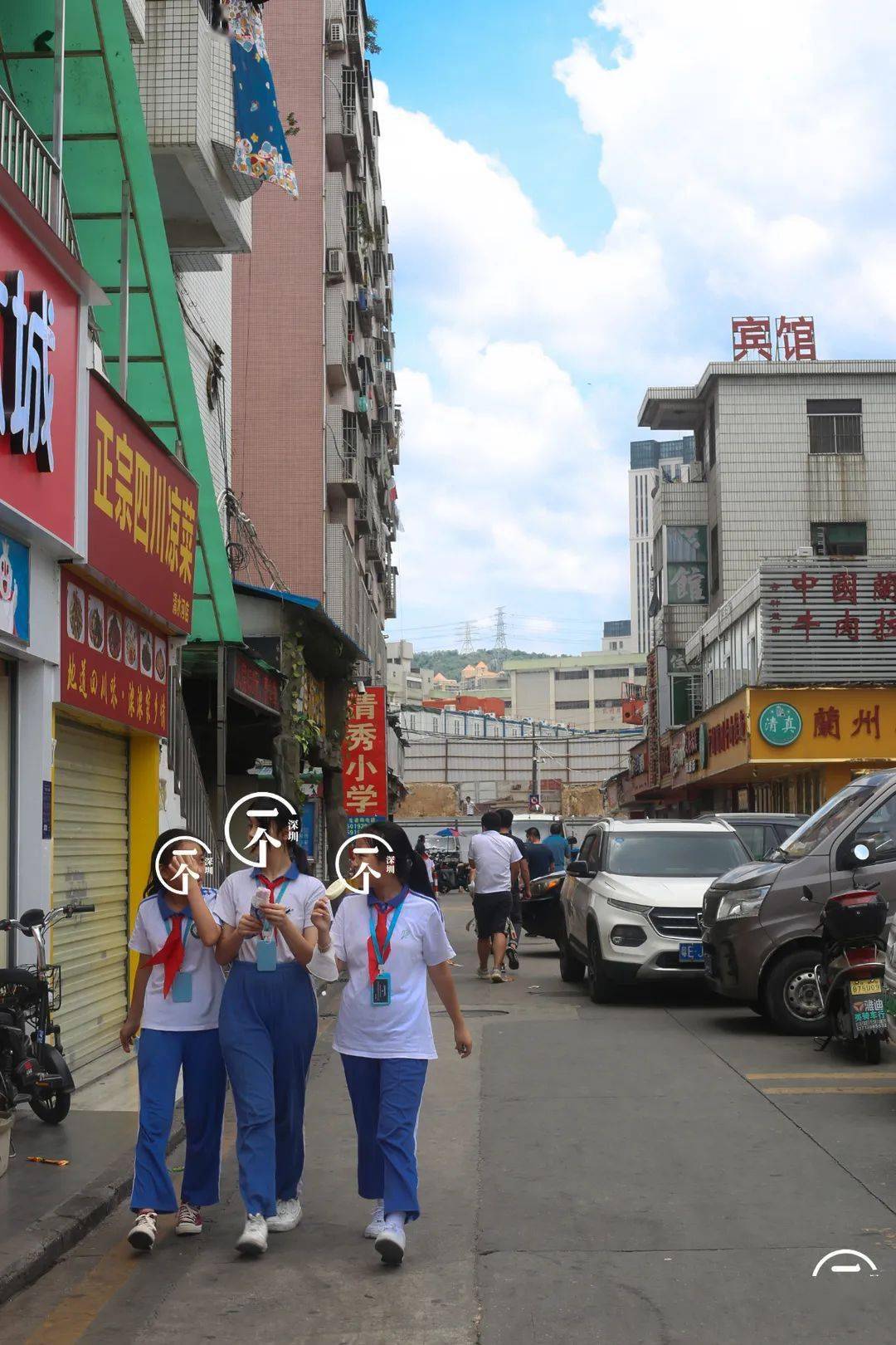 正对着清水河旧改片区,新旧交替,代表着清水河的新生力量