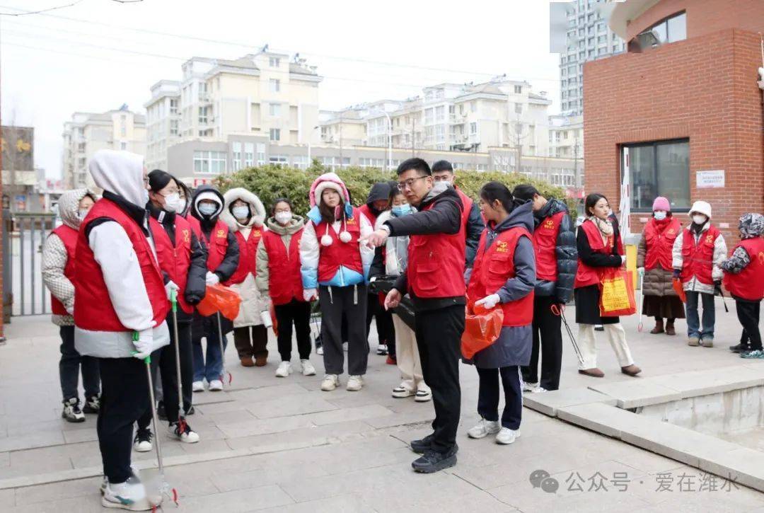 活动相册撰 稿:徐钰茜图 片:王宏志,郭 伟,陈玉莹 等王宏志,孙锡坤,郭