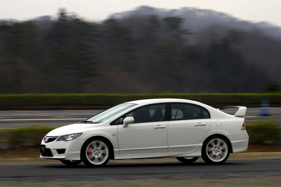 红头机的信仰,尝鲜mh思域fd2 type-r灰模_搜狐汽车_搜狐网