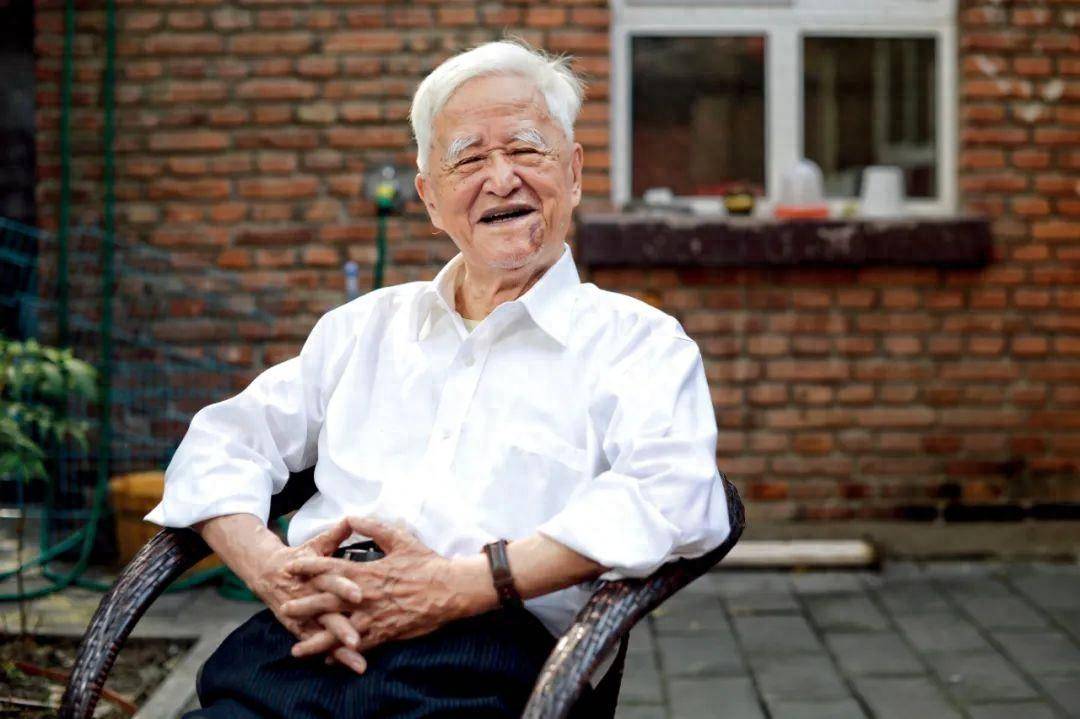 一生修史的清史大家走了_戴逸_刘仲_中国