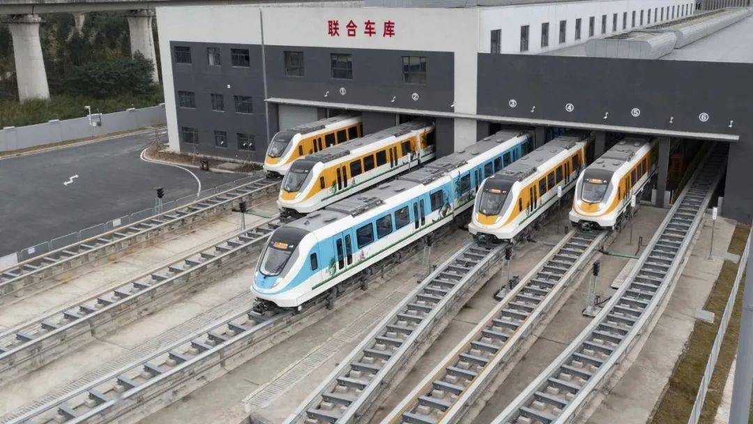 "中车造"清远磁浮旅游专线列车启动试运营_运行_应用_磁悬浮