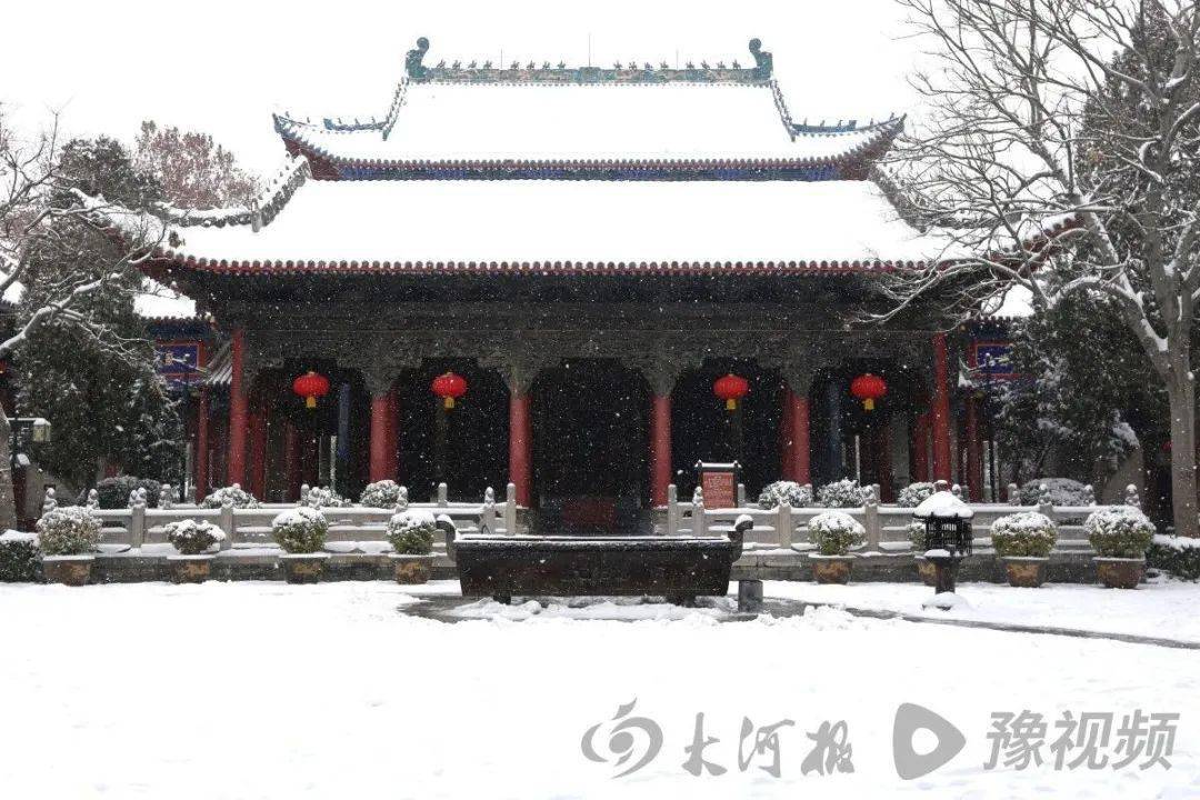 周口:雪景中的關帝廟歷史街區_雪花_古建築_中軸線