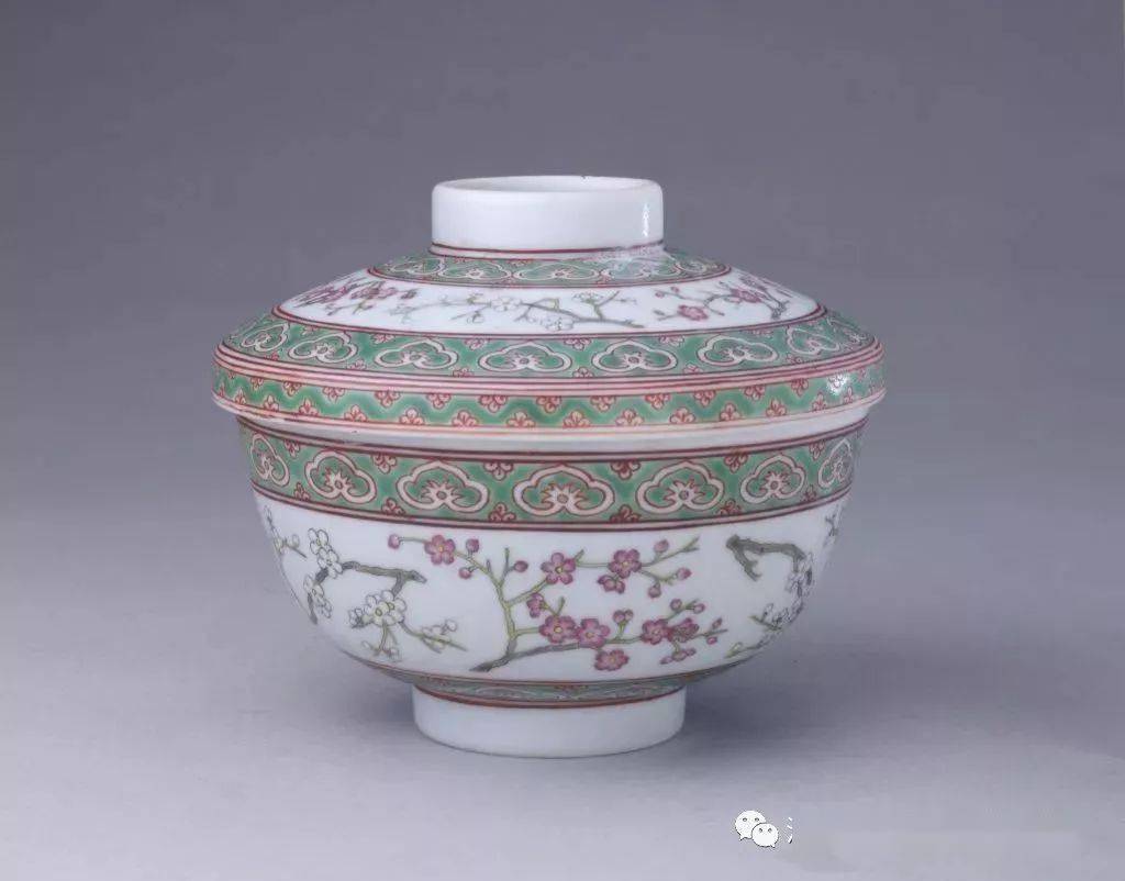 不同时代的粉彩瓷器特点不一样,不妨了解了解_乾隆_雍正_纹饰